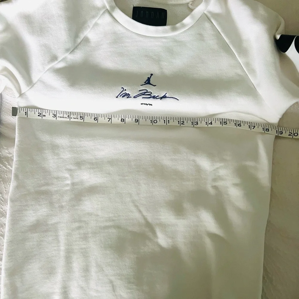 Jordan Nike Men's Legacy Crew Sweatshirt White Mens Small